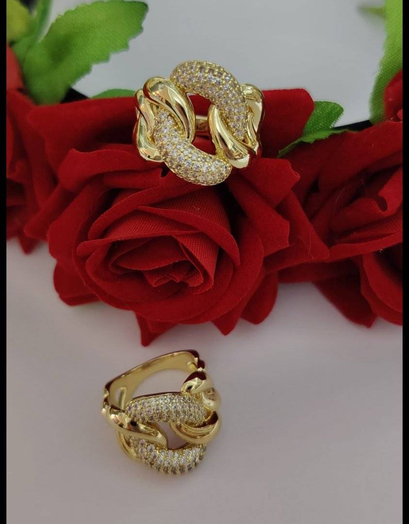 INEL CUBAN PLACAT CU AUR 14 K 