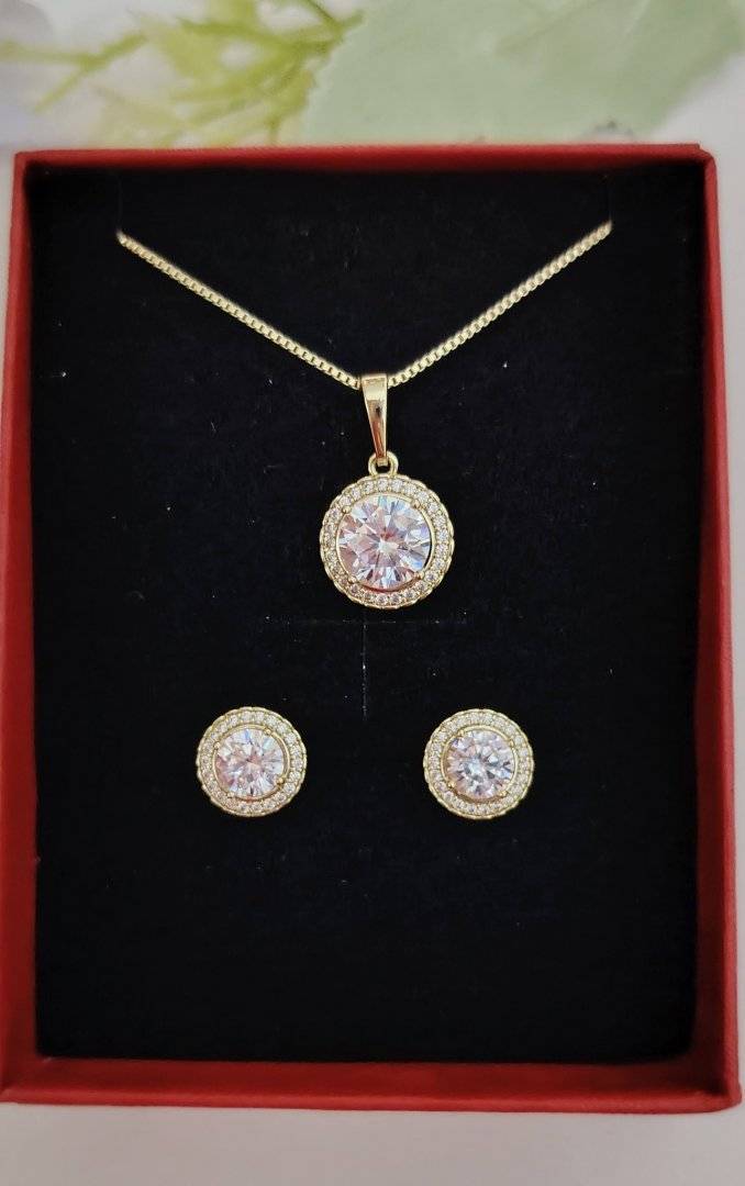 SET BILY PLACAT CU AUR 14 K 